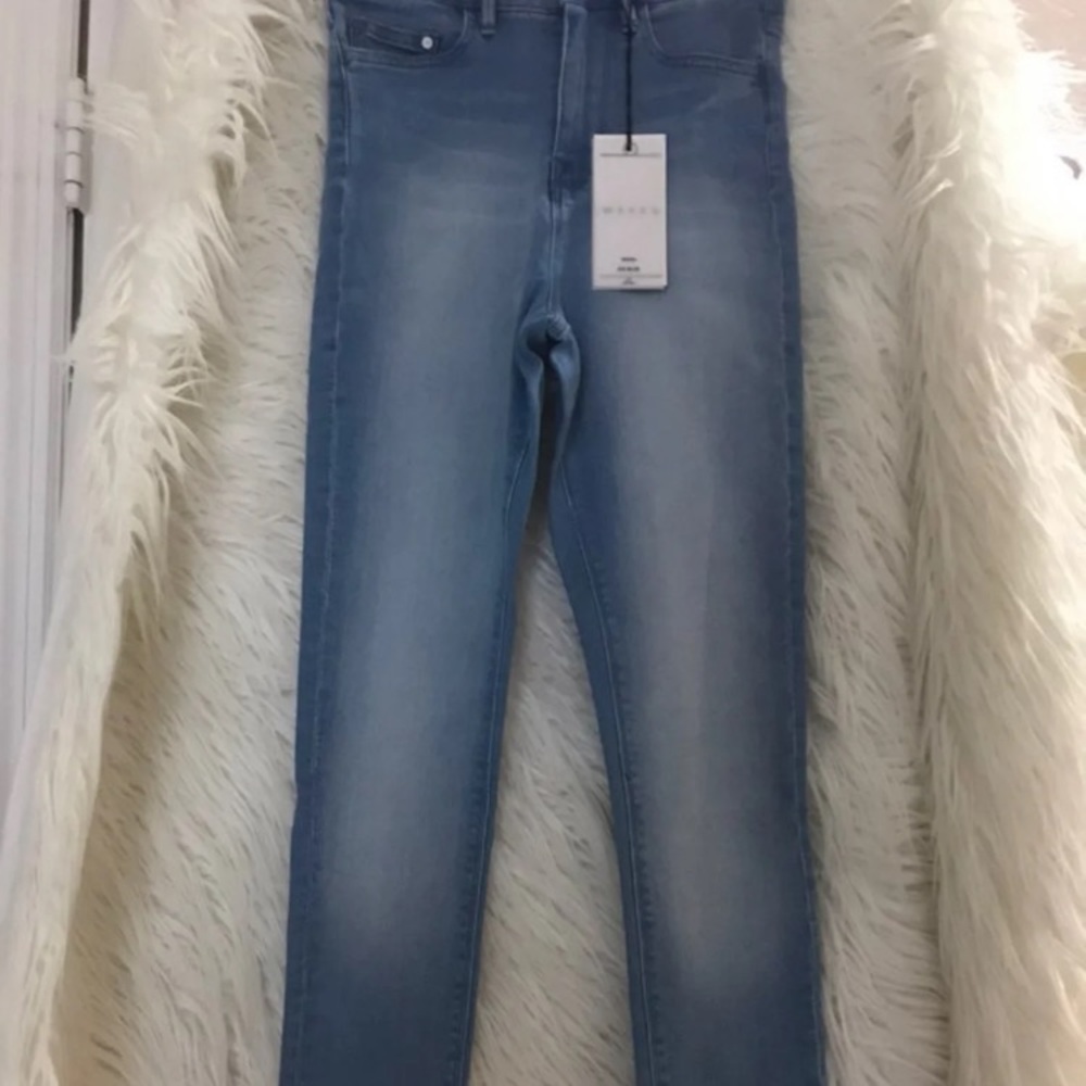 Women’s jeans